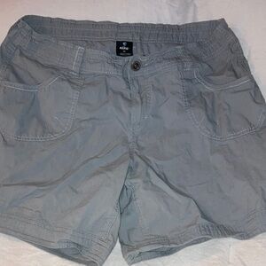 Kuhl Women's Cargo Shorts in Gray